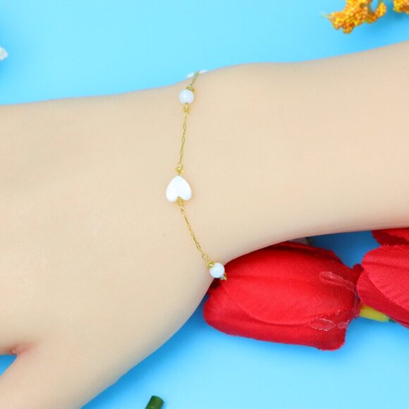 Chic & Stylish Bracelet – A Thoughtful Gift for Women and Girls, DYC1116 - Picture 1 of 6
